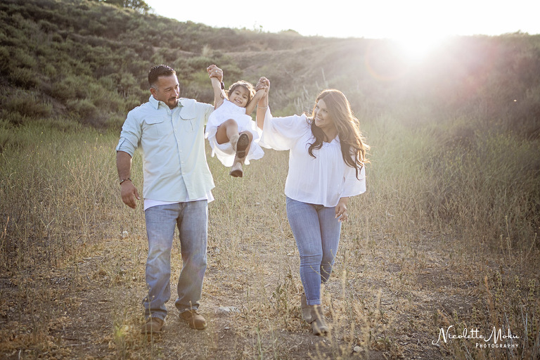 Childrens-portraits-los-angeles-balloons-and-bubbles