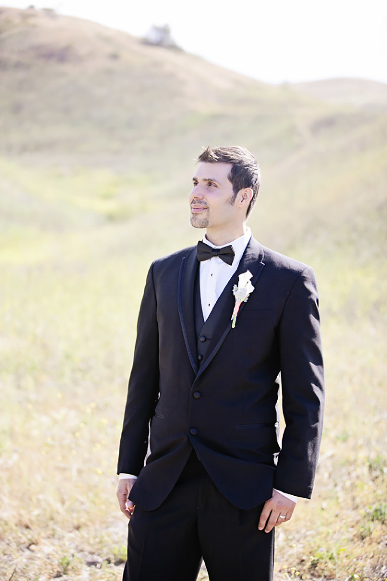 chaffy high school portraits, ontario wedding, chino hills wedding, catholic wedding, peach wedding, los serranos country club wedding, southern california wedding, so cal wedding, inland empire wedding, romantic wedding, irises designs, grey suits, elegant white bouquet, southern california wedding photographer, whittier wedding photographer