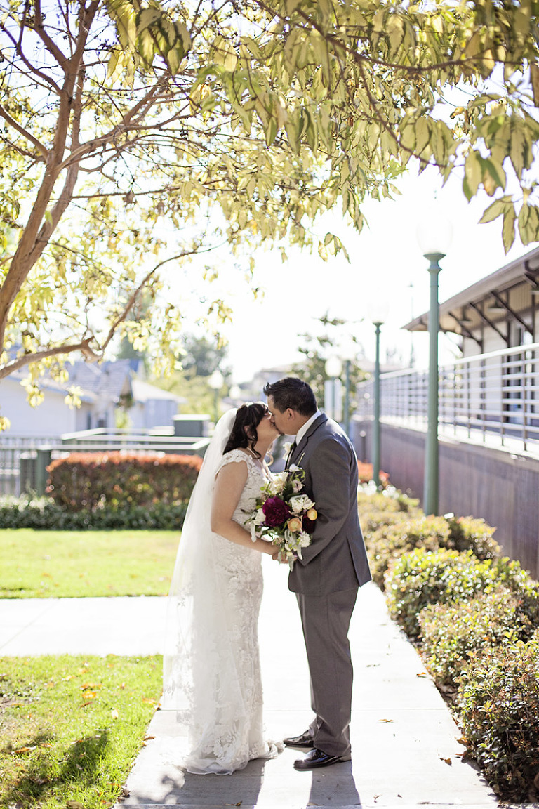 whittier wedding, whittier historic train station, whittier radisson, catholic wedding, st mary's wedding, vintage wedding, red wedding, red and grey wedding, black and white wedding photos, alley way photos, spring bouquet, romantic wedding photos