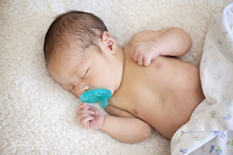 newborn photos, whittier newborn pictures, whittier newborn photographer, santa fe springs newborn photos, santa fe springs newborn photographer, l.a newborn photographer, cardinal baseball newborn photos, black and white newborn portraits, classic newborn portraits, whittier photographer, whittier lifestyle photographer