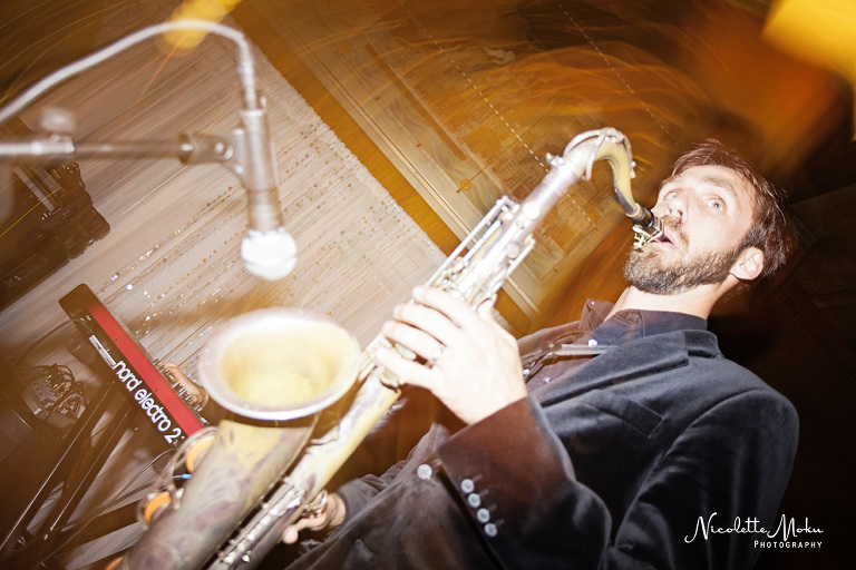 Palos Verdes wedding, glass chapel wedding, wayfarer's chapel wedding, vintage wedding, travel theme wedding, blue wedding, lace wedding gown, ivanka trump wedding shoes, queen mary wedding, queen mary grand salon wedding, san vicente park wedding portraits, beach view wedding, southern california wedding, black and white wedding photos, fun and classy wedding, lace wedding dress, hydrangea flower arrangements, unique wedding theme, southern california wedding photographer, los angeles wedding photographer, long beach wedding photographer, palos verdes wedding photographer