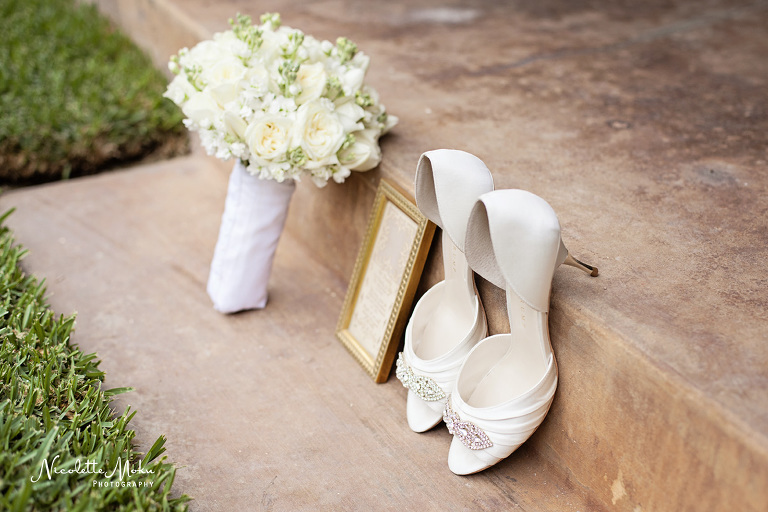 Palos Verdes wedding, glass chapel wedding, wayfarer's chapel wedding, vintage wedding, travel theme wedding, blue wedding, lace wedding gown, ivanka trump wedding shoes, queen mary wedding, queen mary grand salon wedding, san vicente park wedding portraits, beach view wedding, southern california wedding, black and white wedding photos, fun and classy wedding, lace wedding dress, hydrangea flower arrangements, unique wedding theme, southern california wedding photographer, los angeles wedding photographer, long beach wedding photographer, palos verdes wedding photographer