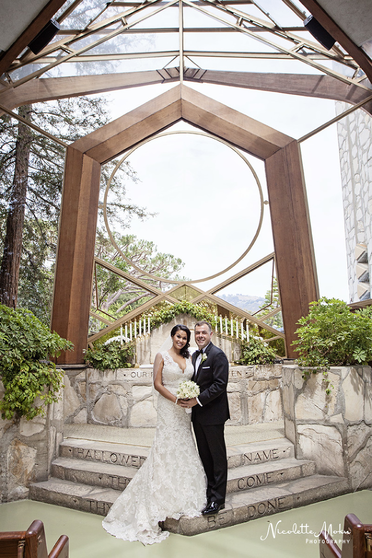 Palos Verdes wedding, glass chapel wedding, wayfarer's chapel wedding, vintage wedding, travel theme wedding, blue wedding, lace wedding gown, ivanka trump wedding shoes, queen mary wedding, queen mary grand salon wedding, san vicente park wedding portraits, beach view wedding, southern california wedding, black and white wedding photos, fun and classy wedding, lace wedding dress, hydrangea flower arrangements, unique wedding theme, southern california wedding photographer, los angeles wedding photographer, long beach wedding photographer, palos verdes wedding photographer