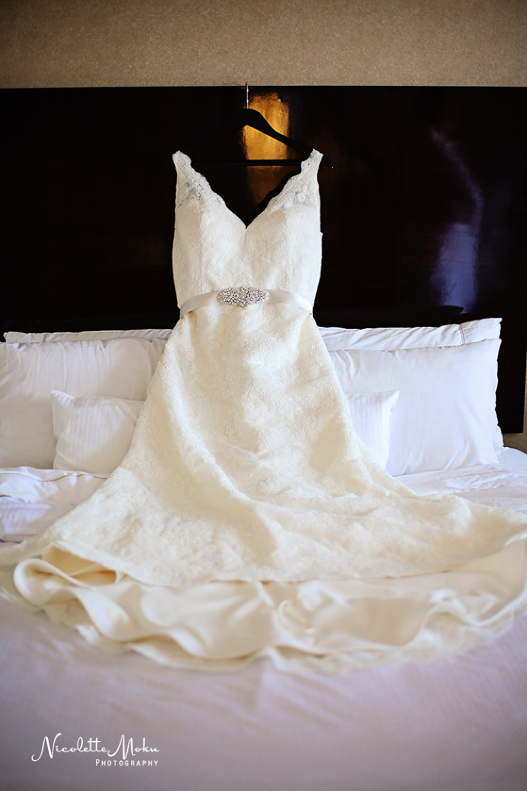 Orange county wedding, black and white wedding photos, romantic wedding, santa ana wedding, santa ana courthouse wedding, old church wedding, ballroom wedding, orange county wedding photographer, los angeles wedding photographer, paola jurado, jose leon, diy wedding invitation, santa ana train station wedding, santa ana wedding photographer