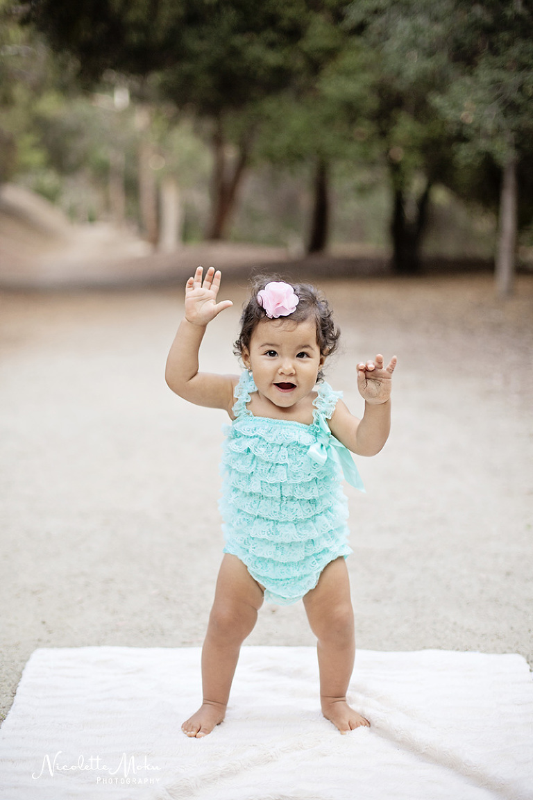 rustic child portrait, rustic park family pictures, one year old portraits, first birthday pictures, tutu birthday outfit, murphy ranch park pictures, murphy ranch child portraits, whittier family photographer, whittier child photographer, little girl 1st birthday pictures