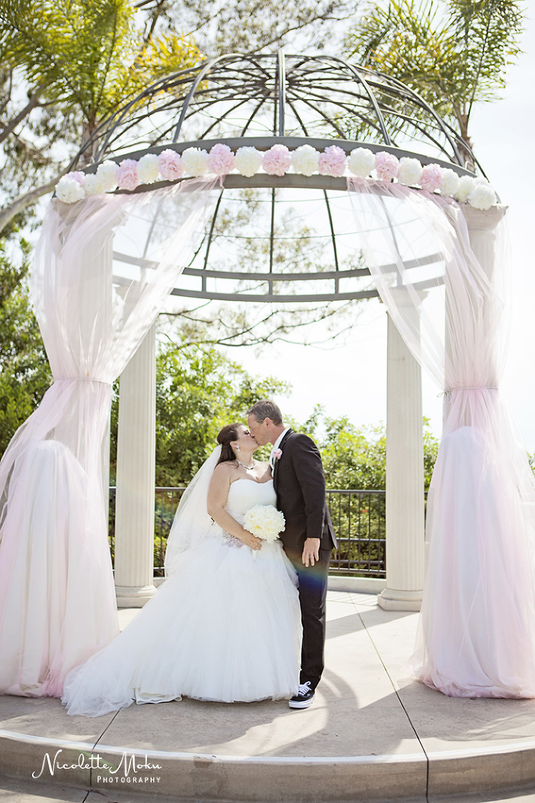 newport beach wedding, orange county wedding, outdoor wedding, gazebo wedding, newport beach marriott hotel & spa wedding, events by robin, tavola linen, gorgeous wedding cake, pink and grey wedding, summer wedding, southern california wedding, dave forsythe, ashley forsythe, betsey johnson wedding shoes, first look, white peony wedding bouquet, hotel wedding, orange county wedding photographer, newport beach wedding photographer, los angeles wedding photographer