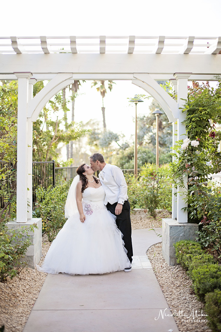 newport beach wedding, orange county wedding, outdoor wedding, gazebo wedding, newport beach marriott hotel & spa wedding, events by robin, tavola linen, gorgeous wedding cake, pink and grey wedding, summer wedding, southern california wedding, dave forsythe, ashley forsythe, betsey johnson wedding shoes, first look, white peony wedding bouquet, hotel wedding, orange county wedding photographer, newport beach wedding photographer, los angeles wedding photographer