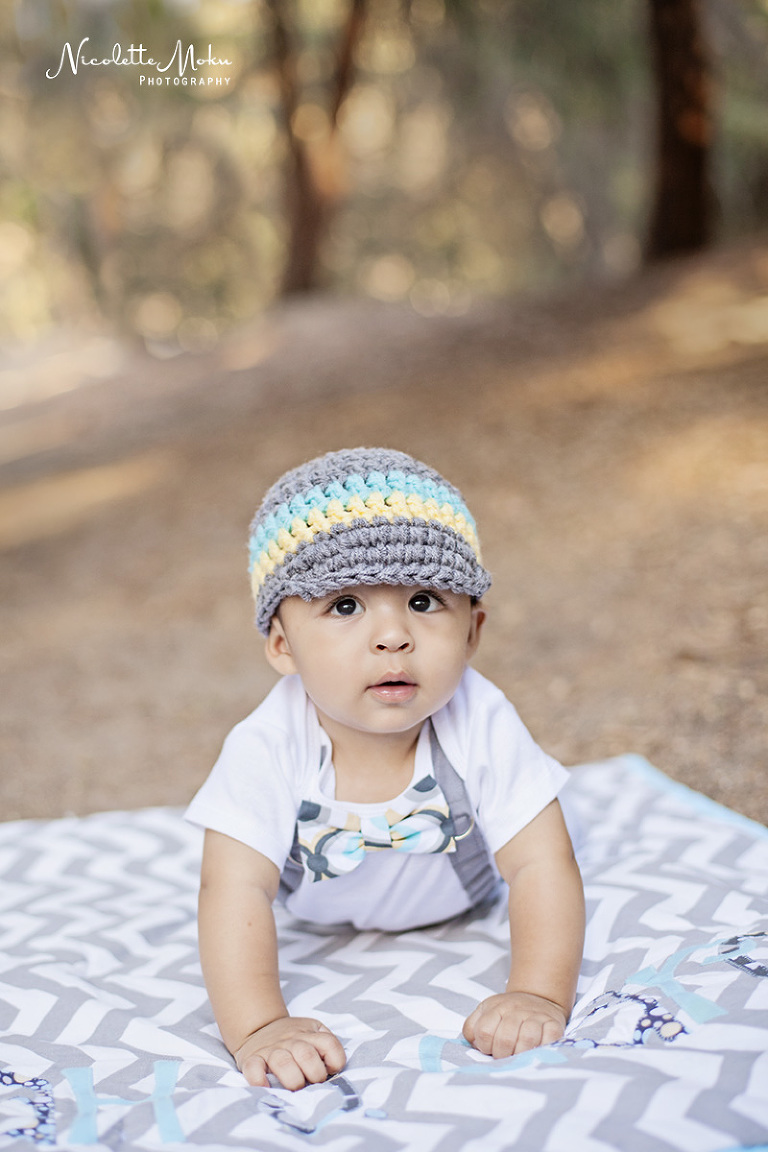 6 month old pictures, baby pictures, baby portraits, cute bow tie, murphy ranch baby pictures, murphy ranch family photos, whittier baby photographer, whittier family photographer, whittier photographer