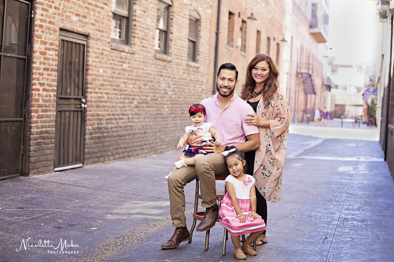 pasadena family photos, pasadena family session, pasadena family photographer, urban family photos, garden family pictures,  small children family pictures, cute family session