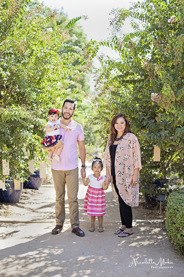 pasadena family photos, pasadena family session, pasadena family photographer, urban family photos, garden family pictures,  small children family pictures, cute family session