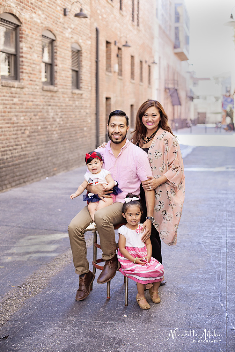 pasadena family photos, pasadena family session, pasadena family photographer, urban family photos, garden family pictures,  small children family pictures, cute family session