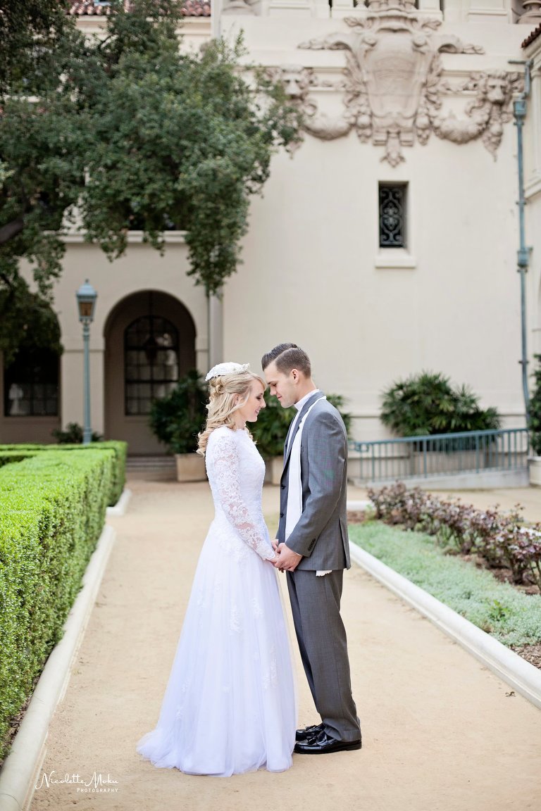 pasadena wedding, pasadena city  hall wedding, pasadena city hall portraits, pasadena wedding photographer, la wedding photographer, los angeles wedding photographer, whittier wedding photographer, garden wedding photos, classic wedding photos, conservative wedding photos, vintage inspired wedding dress, timeless wedding portraits