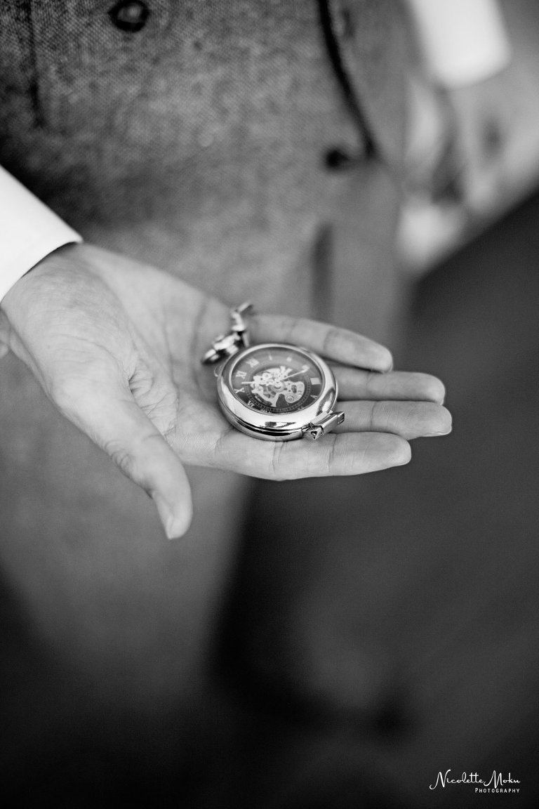 orange county wedding, orange county wedding photographer, diy wedding, coral wedding, coral garden wedding, spanish decorated wedding, spanish garden wedding, outdoor wedding, outdoor reception, santa ana wedding, oc wedding, heritage museum wedding, vintage inspired tux, tweed tux, unique bow tie, romantic outdoor wedding, romantic garden wedding, sunset wedding portraits, los angeles wedding, la county wedding photographer, santa ana photographer, santa ana wedding photographer, santa ana lifestyle photographer, heritage museum photographer