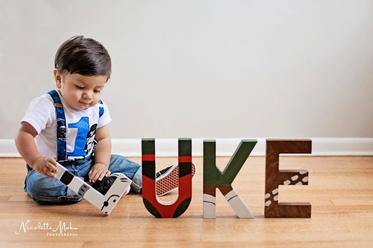whittier family photographer, at home portraits, 1st birthday photos, boys 1st birthday portraits, star wars portraits, star wars themed portraits, kings hawaiian bakery, kings hawaiian cake, firefighter birthday pictures, firefighter themed portraits, baby fireman, la co fd, los angeles county fire department portraits, cake smash, baby's 1st birthday, cake smash session, 1st birthday cake smash, whittier baby photographer, la family photographer, los angeles family photographer, los angeles cake smash, at home portrait session, lifestyle family photographer