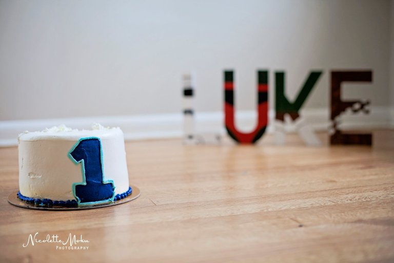 whittier family photographer, at home portraits, 1st birthday photos, boys 1st birthday portraits, star wars portraits, star wars themed portraits, kings hawaiian bakery, kings hawaiian cake, firefighter birthday pictures, firefighter themed portraits, baby fireman, la co fd, los angeles county fire department portraits, cake smash, baby's 1st birthday, cake smash session, 1st birthday cake smash, whittier baby photographer, la family photographer, los angeles family photographer, los angeles cake smash, at home portrait session, lifestyle family photographer