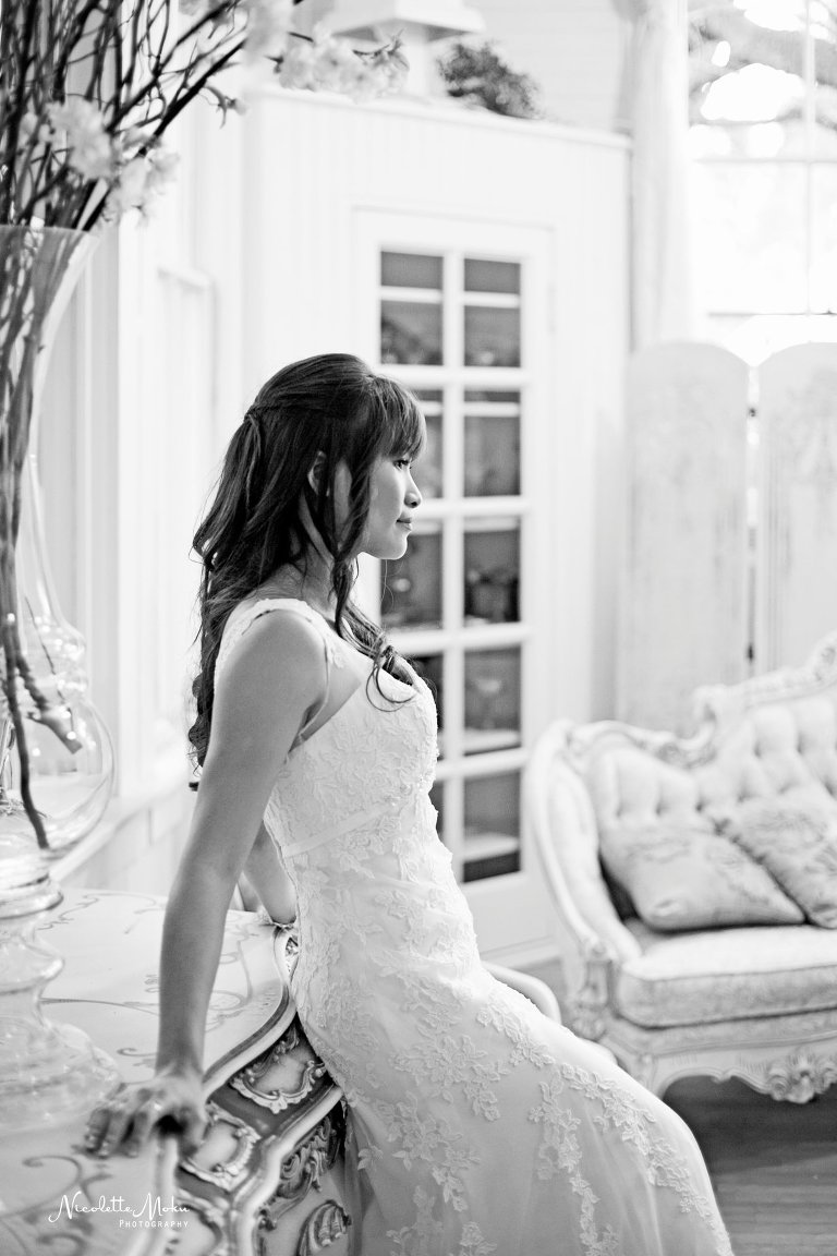 green gables wedding estate, green gables wedding, san marcos wedding, san diego wedding, detail filled wedding, upscale wedding, luxury wedding, china plates, gorgeous flowers, prestine design flowers, san diego county wedding, garden wedding, outdoor wedding, whimsical wedding, gorgeous lighting wedding, tented wedding, antique wedding, gorgeous venue, blush and pink flowers, blush wedding, champagne wedding, orange county wedding, orange county wedding photographer, oc wedding photographer, san diego wedding photographer