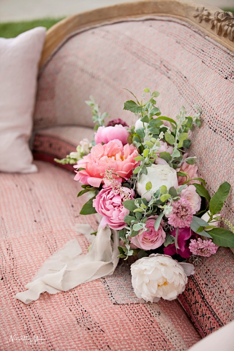 la jolla wedding, san diego wedding, la jolla outdoor wedding, southern california wedding, la jolla scripps wedding, cotton candy themed wedding, gorgeous floral decor, customized wedding decor, pink wedding, whimsical wedding, pink whimsical wedding, asian wedding, multicultural wedding, intimate outdoor wedding, orange county wedding photographer, whittier wedding photographer, whittier photographer, los angeles wedding photographer