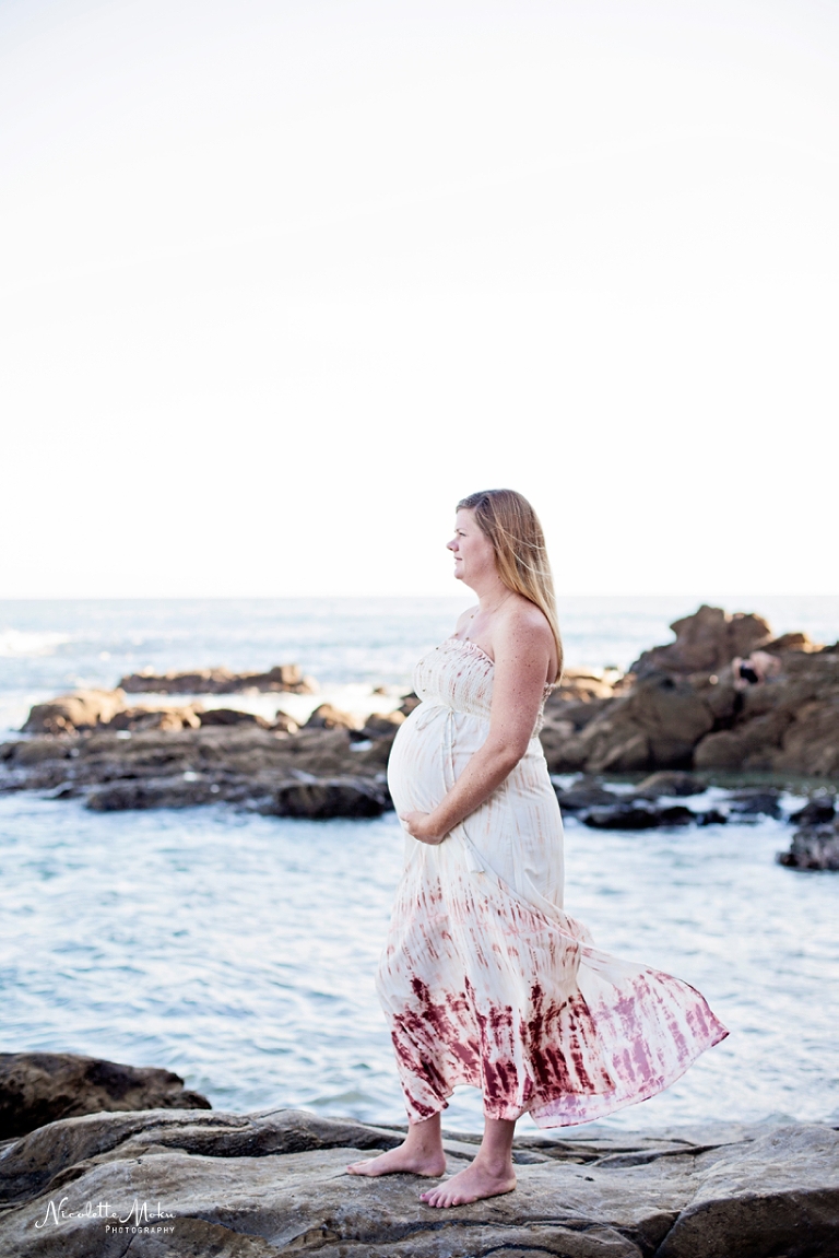 laguna beach maternity session, laguna beach, laguna beach maternity photos, laguna beach maternity portraits, orange county beach maternity, laguna beach photographer, bikini maternity photos, whittier photographer, whittier maternity photographer