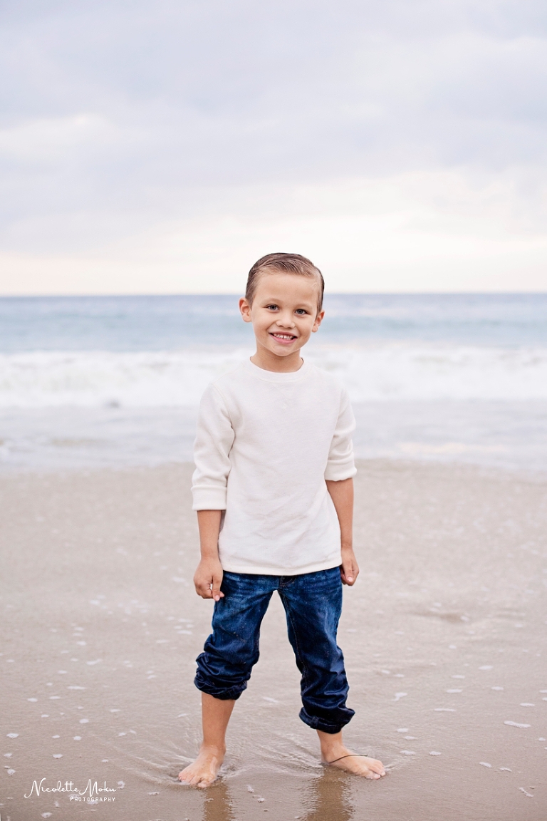 laguna beach family session, laguna beach family portraits, beach family portraits, beach family photos, orange county beach portraits, lifestyle family photos, lifestyle family photos, family photographer, orange county family photographer, whittier photographer, whittier family photographer