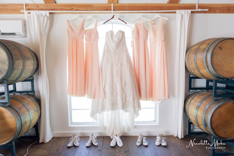 triunfo vineyard wedding, agoura hills wedding, winery wedding, malibu winery wedding, rustic wedding, southern california wedding, socal wedding, blush wedding, diy wedding, oak tree wedding, feathered arrow events, kreative hands, nicolette moku photographer, whittier photographer, los angeles wedding photographer, whittier wedding photographer, orange county wedding photographer, natural light wedding photographer