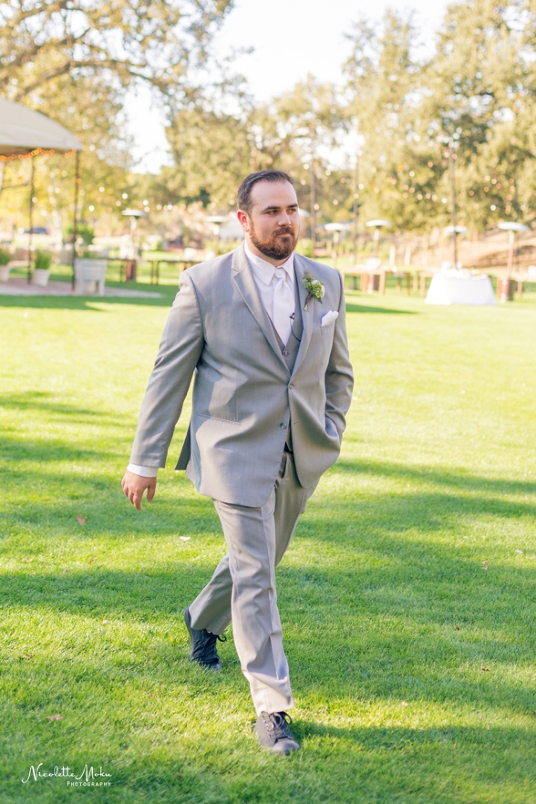 triunfo vineyard wedding, agoura hills wedding, winery wedding, malibu winery wedding, rustic wedding, southern california wedding, socal wedding, blush wedding, diy wedding, oak tree wedding, feathered arrow events, kreative hands, nicolette moku photographer, whittier photographer, los angeles wedding photographer, whittier wedding photographer, orange county wedding photographer, natural light wedding photographer