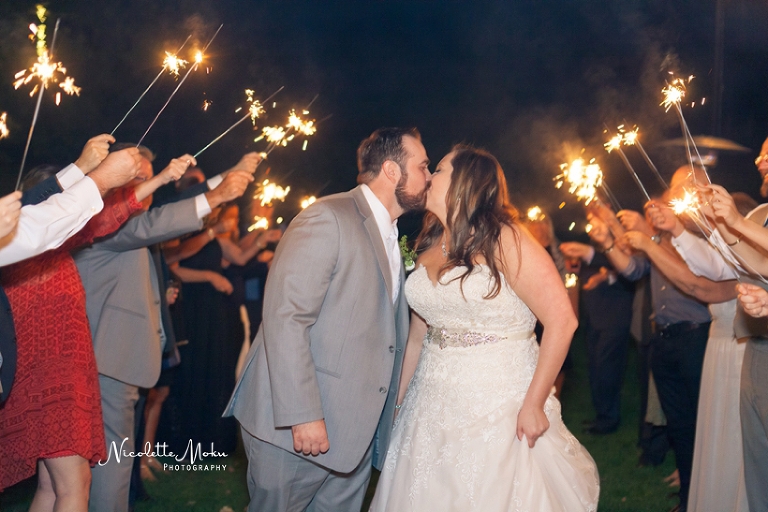 triunfo vineyard wedding, agoura hills wedding, winery wedding, malibu winery wedding, rustic wedding, southern california wedding, socal wedding, blush wedding, diy wedding, oak tree wedding, feathered arrow events, kreative hands, nicolette moku photographer, whittier photographer, los angeles wedding photographer, whittier wedding photographer, orange county wedding photographer, natural light wedding photographer