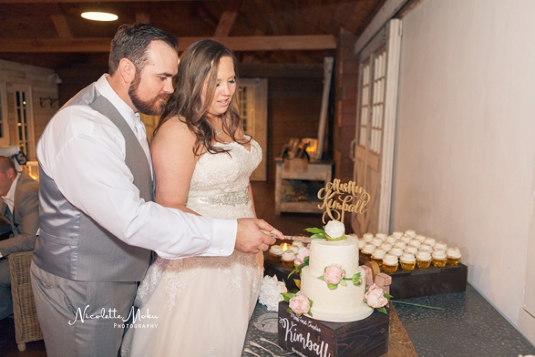 triunfo vineyard wedding, agoura hills wedding, winery wedding, malibu winery wedding, rustic wedding, southern california wedding, socal wedding, blush wedding, diy wedding, oak tree wedding, feathered arrow events, kreative hands, nicolette moku photographer, whittier photographer, los angeles wedding photographer, whittier wedding photographer, orange county wedding photographer, natural light wedding photographer