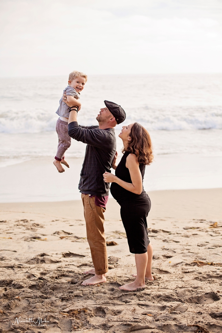 laguna beach family portraits, beach family photos, beach family pictures, lifestyle beach photos, laguna beach portraits, whittier photographer, whittier family photographer, whittier maternity photographer, orange county beach session, orange county beach family photos