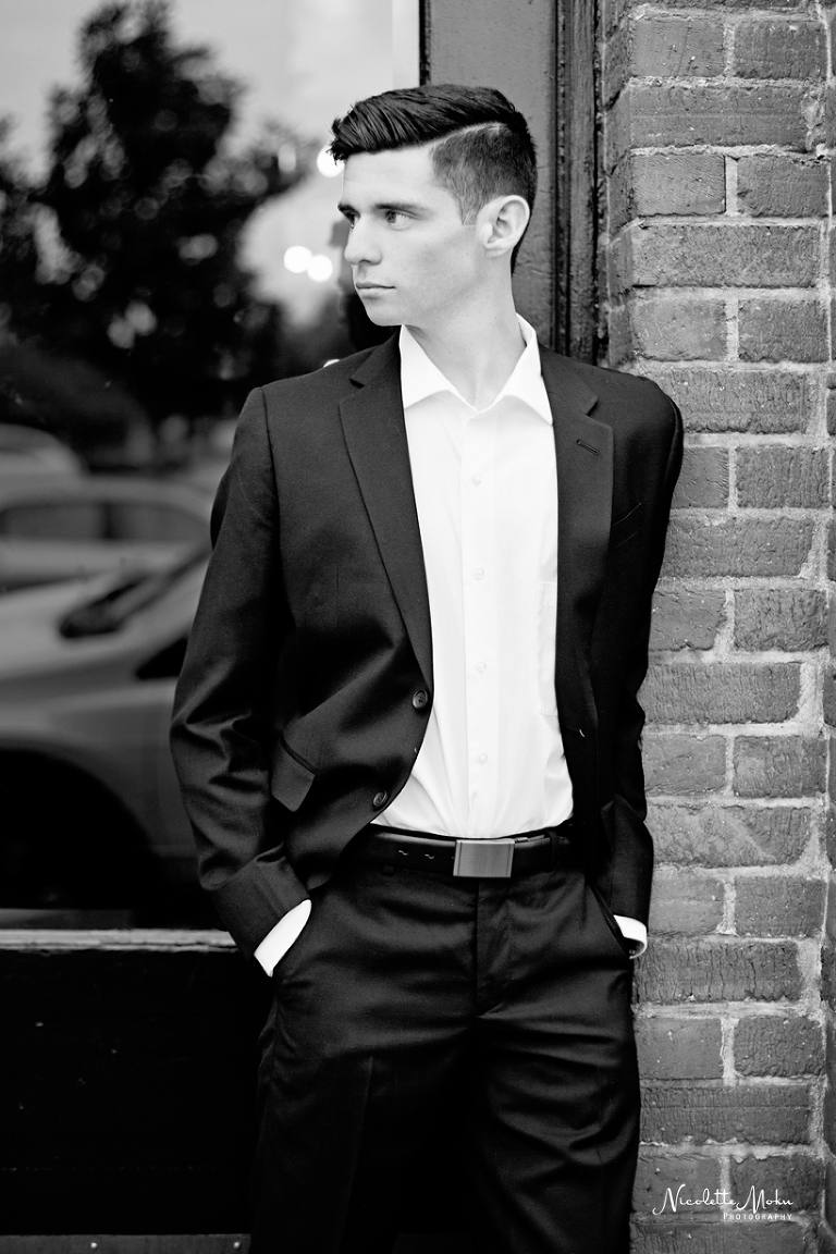 senior portraits, graduation photos, graduation portraits, graduate portraits, teen portraits, lifestyle portraits, fullerton photos, fullerton senior photos, fullerton photographer, fullerton family photographer, whittier photographer, whittier family photographer, whittier senior photographer, whittier lifestyle photographer, outdoor photographer, natural light photographer