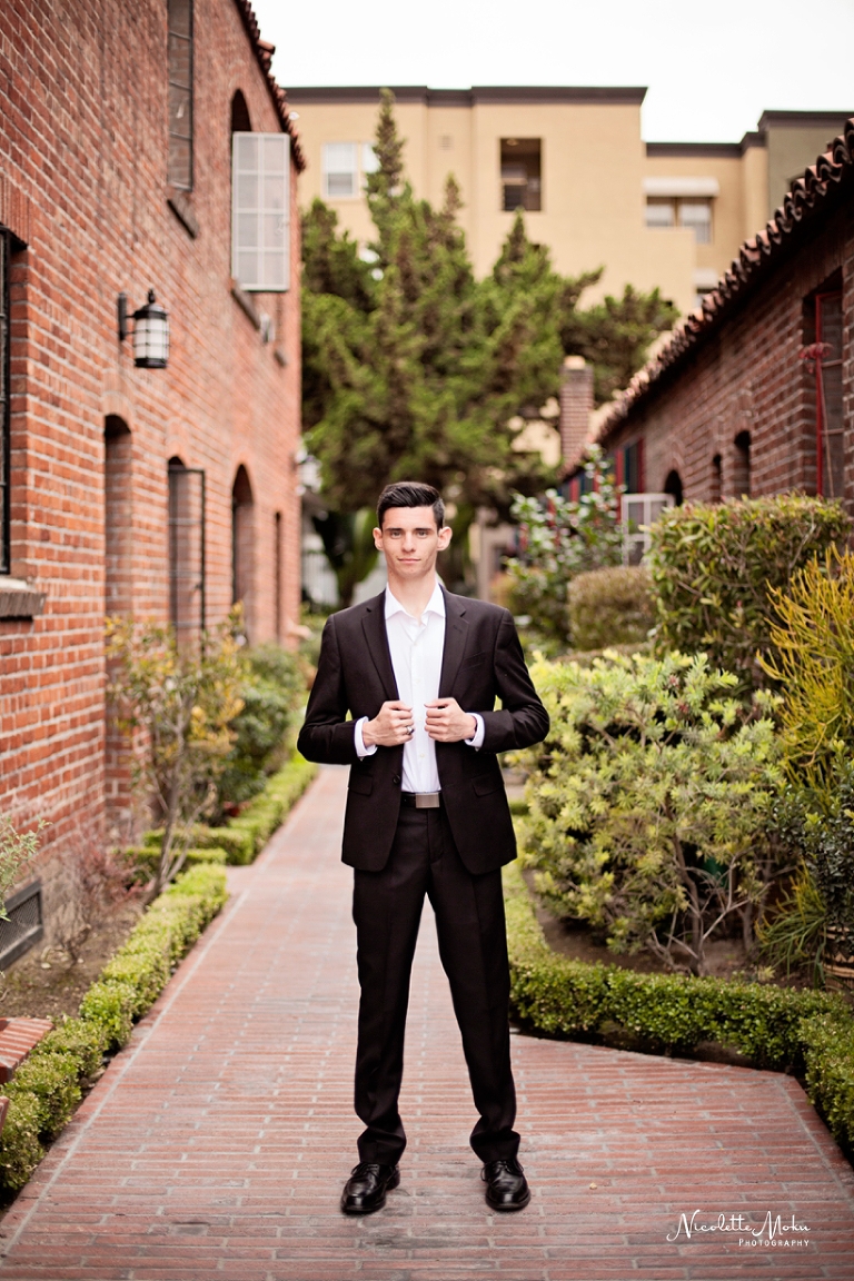 senior portraits, graduation photos, graduation portraits, graduate portraits, teen portraits, lifestyle portraits, fullerton photos, fullerton senior photos, fullerton photographer, fullerton family photographer, whittier photographer, whittier family photographer, whittier senior photographer, whittier lifestyle photographer, outdoor photographer, natural light photographer