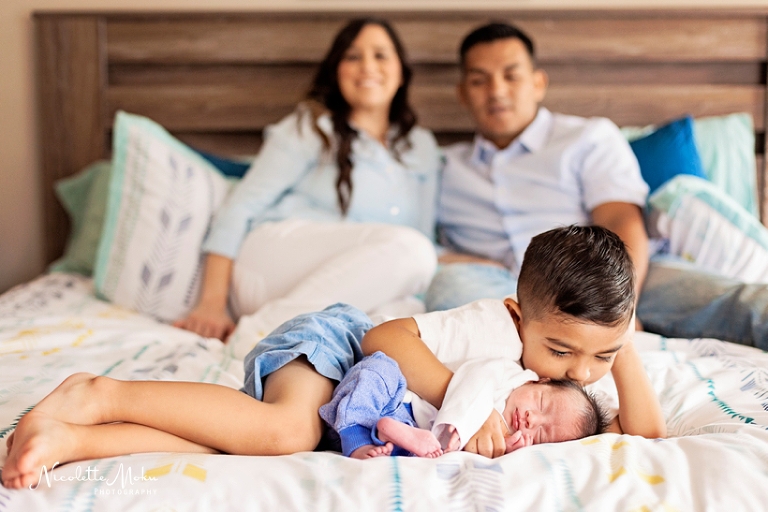 family portraits, lifestyle family photos, lifestyle family portraits, in home family photos, family photos at home, family portraits at home, family photographer, whittier family photographer, whittier lifestyle photographer, la family photographer, la family lifestyle photographer, natural light photographer