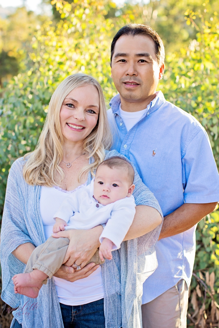 family portraits, outdoor family photos, outdoor family portraits, lifestyle family photos, lifestyle family photographer, whittier photographer, whittier family photographer, nature family portraits