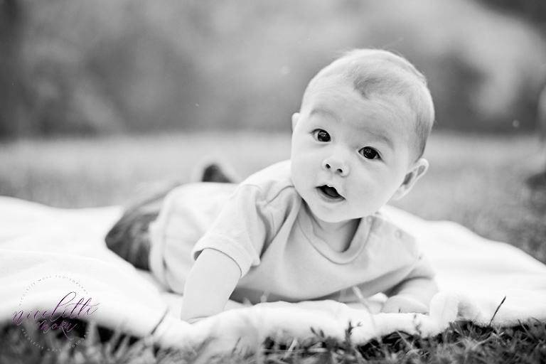 family portraits, outdoor family photos, outdoor family portraits, lifestyle family photos, lifestyle family photographer, whittier photographer, whittier family photographer, nature family portraits