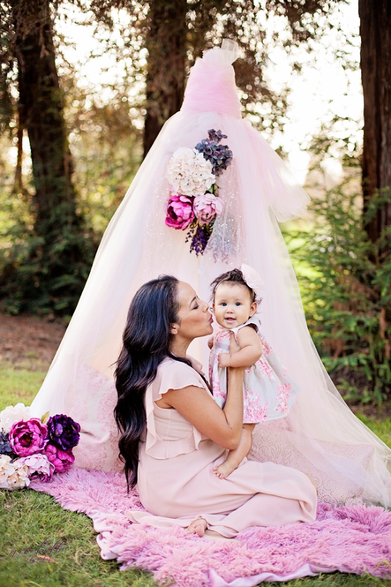 outdor family photos, lifestyle family photos, lifestyle family portraits, formal family portraits, outdoor photographer, outdoor family photographer, whittier photographer, whittier family photographer, whittier lifestyle photographer