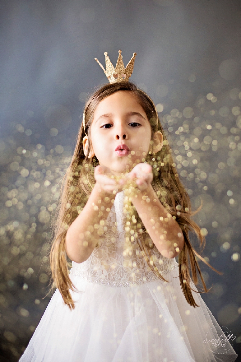 glitter mini session, glitter session, whittier glitter session, cute little girl portraits, whittier studio portraits, whittier childrens photographer, whittier childrens photography, spring mini session, glitter, fun children portraits, nicolette moku photography, whittier family photographer