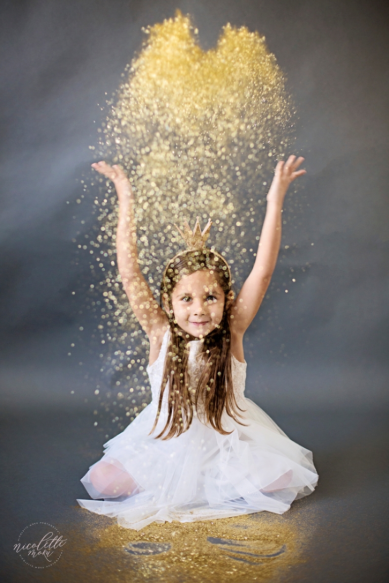 glitter mini session, glitter session, whittier glitter session, cute little girl portraits, whittier studio portraits, whittier childrens photographer, whittier childrens photography, spring mini session, glitter, fun children portraits, nicolette moku photography, whittier family photographer