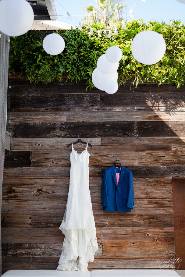 laguna beach wedding, playful wedding, beach wedding, oc beach wedding photographer, laguna beach wedding photographer, seven4one hotel wedding, cargo creative floral designs, badgley mishka wedding dress, designer wedding gown, vibrant wedding, fun wedding design, sunset beach wedding photos, whittier wedding photographer,