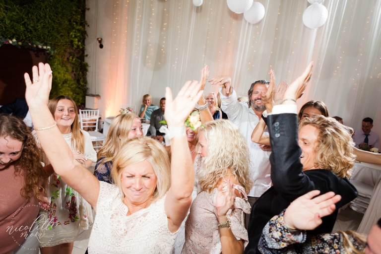 laguna beach wedding, playful wedding, beach wedding, oc beach wedding photographer, laguna beach wedding photographer, seven4one hotel wedding, cargo creative floral designs, badgley mishka wedding dress, designer wedding gown, vibrant wedding, fun wedding design, sunset beach wedding photos, whittier wedding photographer,