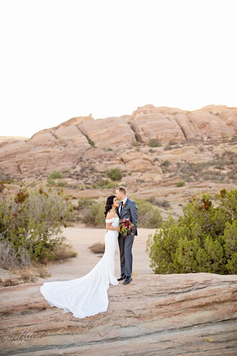 vasquez rocks wedding, desert wedding, sunset wedding photos, nicolette moku photography, lifestyle wedding photos, natural light photography, vasquez rocks engagement session, vasquez rocks portraits, desert portraits, desert couple portraits, whittier photographer, whittier wedding photographer