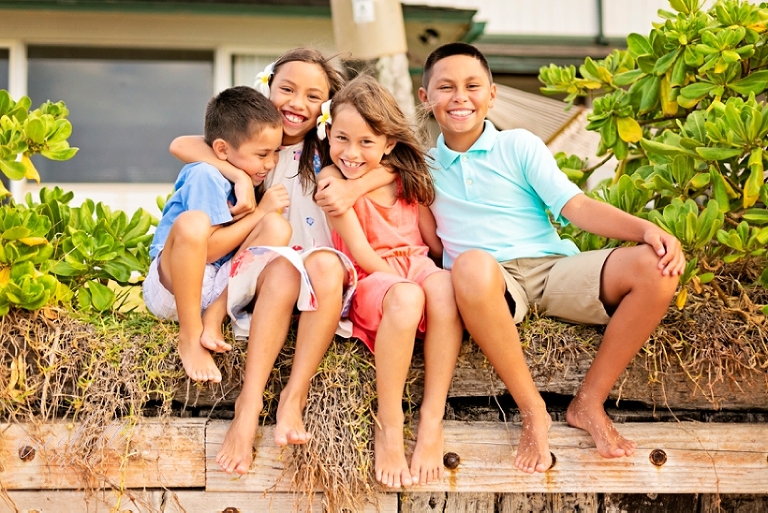 oahu family portraits, whittier family photographer, destination photographer, destination wedding photographer, hawaii family photos, oahu family photos, hawaii beach portraits, oahu beach portraits, mokuleia family photos, 