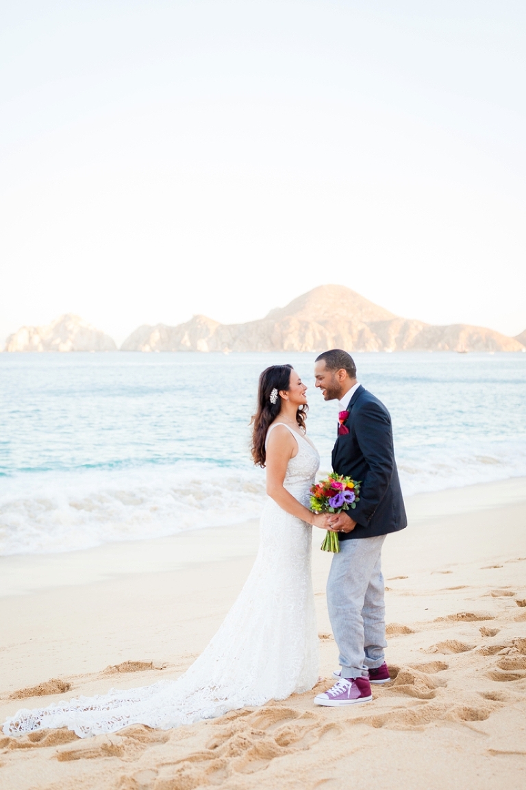 cabo san lucas wedding, cabo wedding, cabo destination wedding, mexico destination wedding, mexican destination wedding, beach wedding, modern wedding, chic beach wedding, chic tropical wedding, mexican tropical wedding
