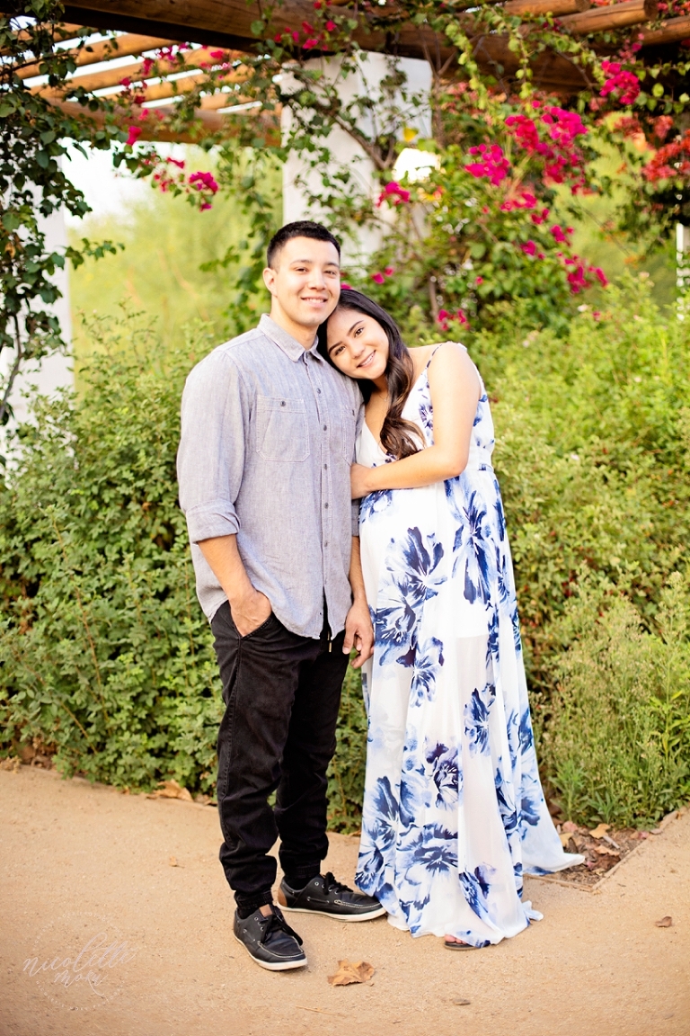 whittier maternity photographer, whittier maternity session, los angeles maternity pictures, nature maternity session, wild flowers maternity, outdoor maternity photos, nature maternity photos