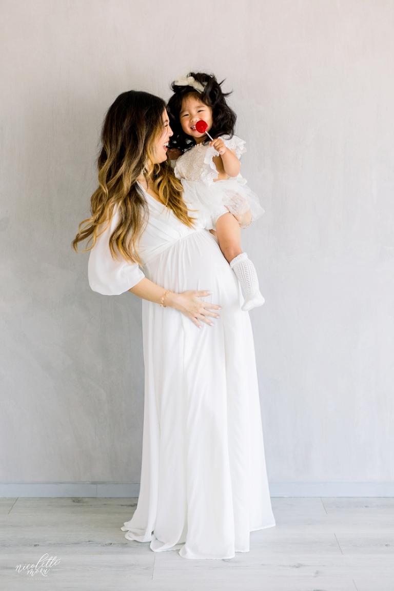 studio family photos, studio family portraits, studio maternity shoot, sudio maternity shoot, modern studio portraits, boho studio portraits, boho maternity studio session, whittier studio portraits