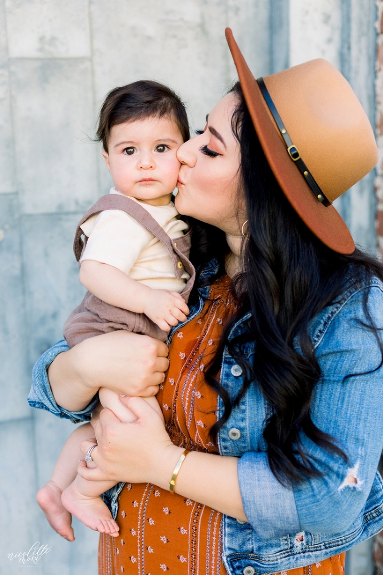 urban family session, brick wall, pasadena family session, pasadena family photos, pasadena family pictures, modern family photos, whittier family photographer, whittier photographer