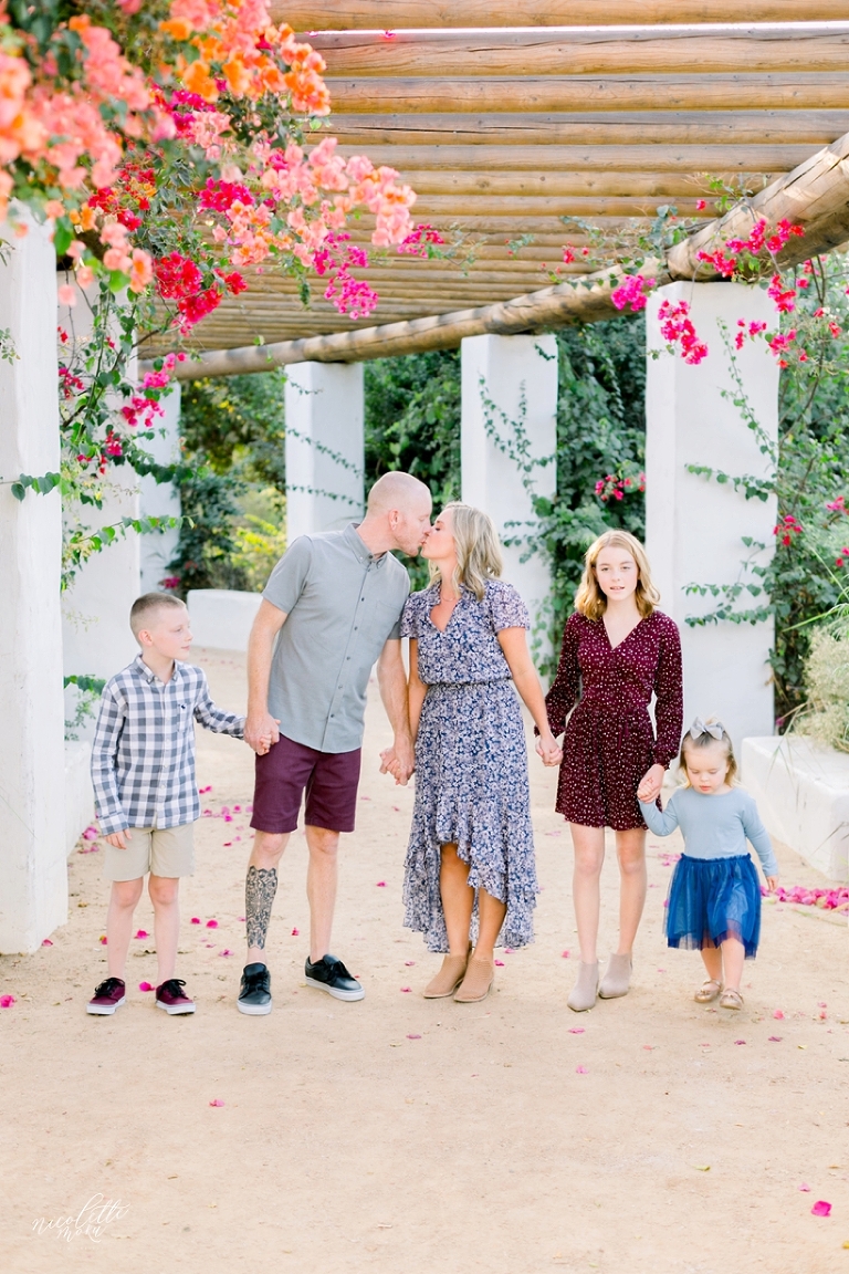 whittier family photos, whittier outdoor photos, whittier family photographer, garden family photos, los angeles family photographer, vibrant family photos, 