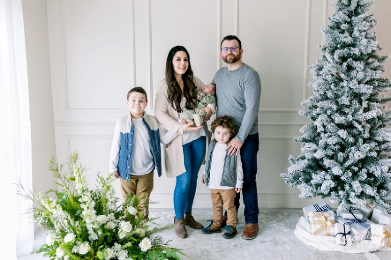 holiday photos, studio portrait session, studio family photos, studio family portraits, studio photographer, orange county studio photos, whittier family photographer, whittier photographer