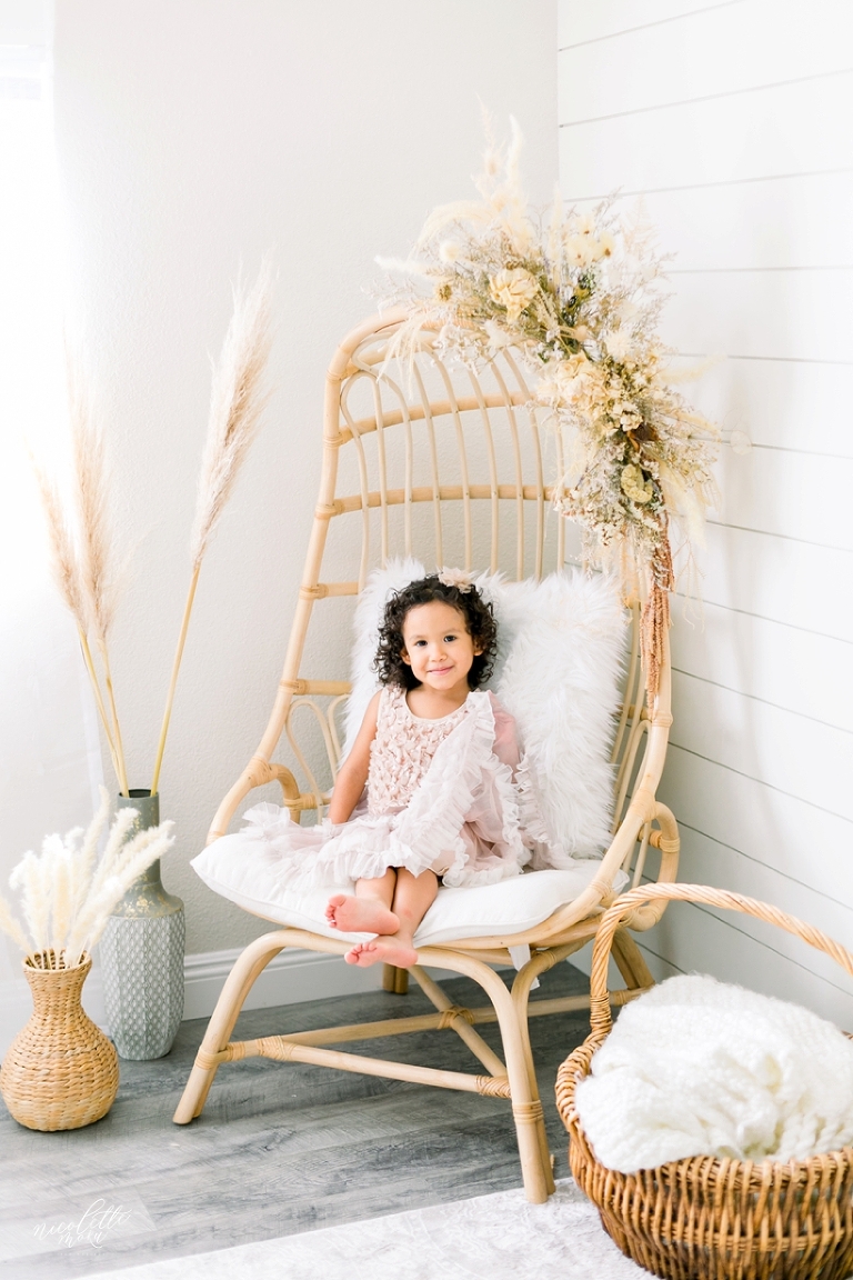 sparks studio, orange county studio session, whittier studio session, indoor family portraits, indoor portraits, whittier family photographer, whittier photographer, lifestyle photographer, mommy and me pics, mommy and me portraits