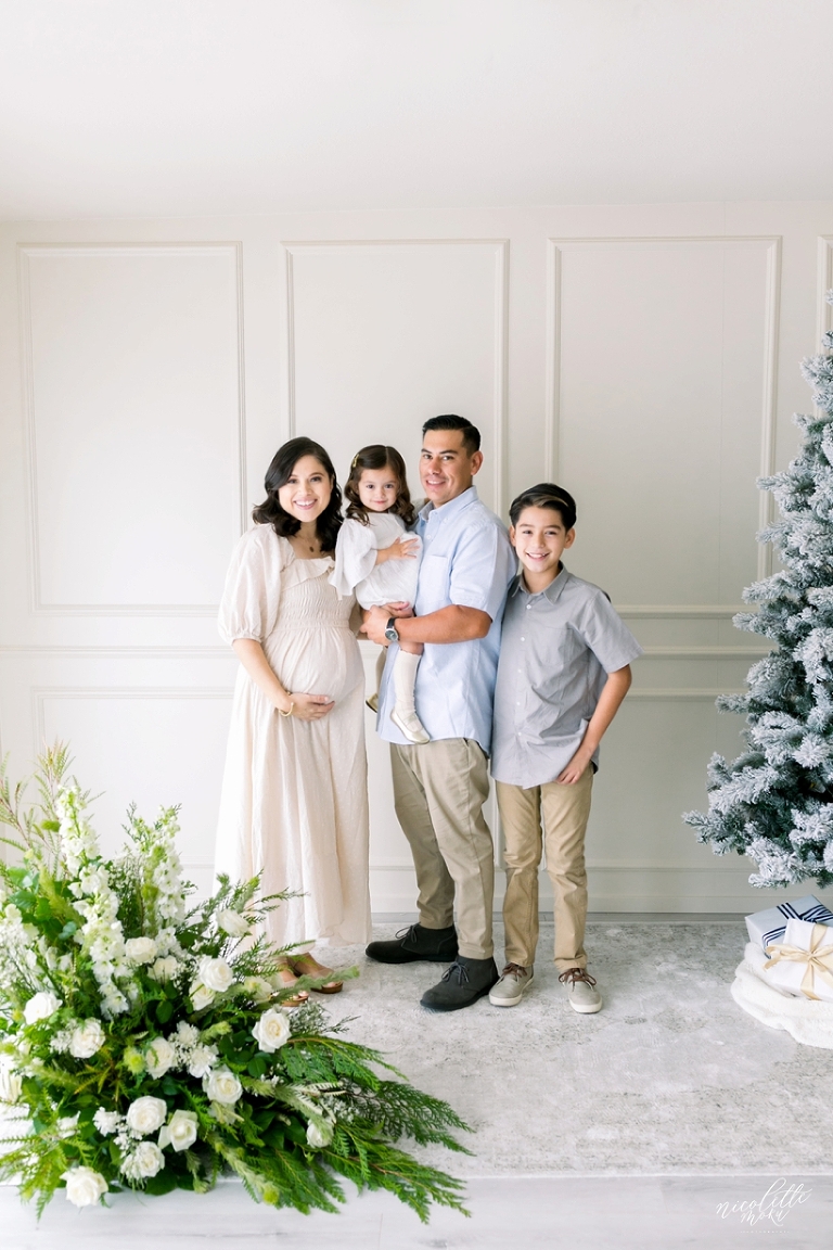 studio family portrait, studio portraits, studio photos, studio family pictures, studio photographer, whittier family photos, whittier family portraits, whittier family photographer, whittier family pics, los angeles family photographer, orange county family photographer