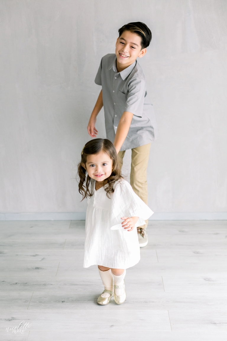 studio family portrait, studio portraits, studio photos, studio family pictures, studio photographer, whittier family photos, whittier family portraits, whittier family photographer, whittier family pics, los angeles family photographer, orange county family photographer