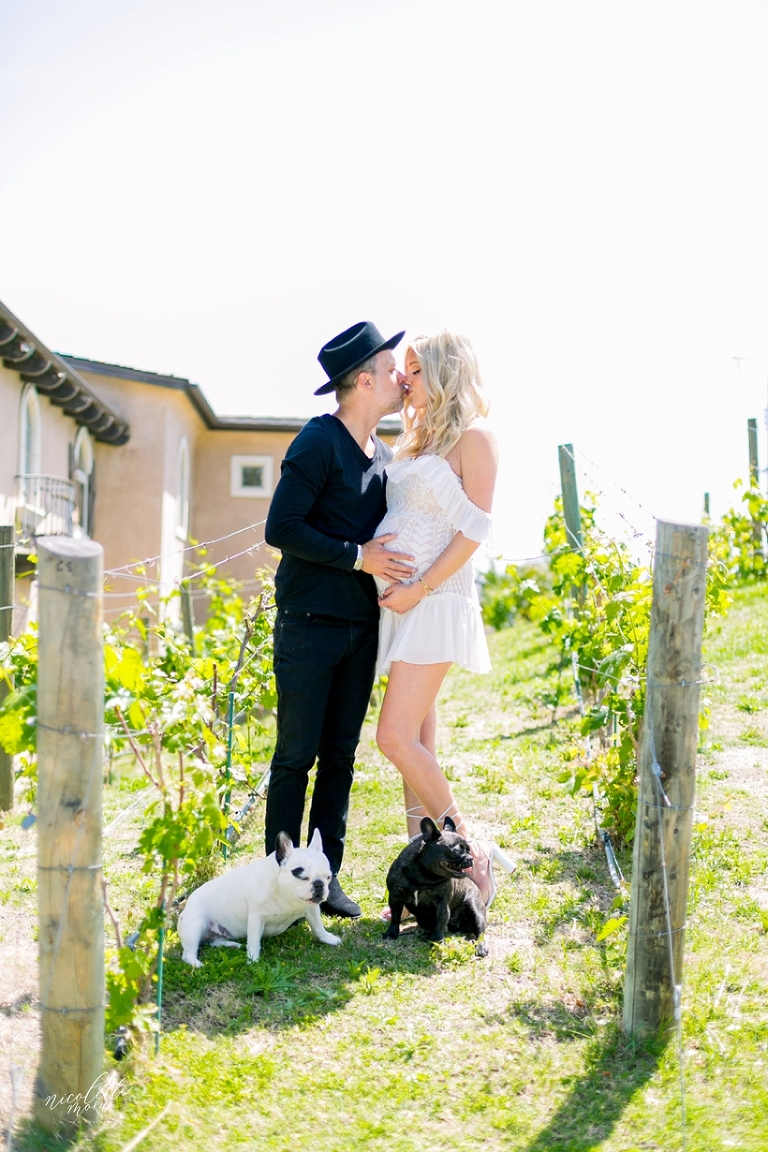 maternity, baby shower, maternity photos, maternity pics, maternity pictures, maternity photo shoot, outdoor maternity session, lifestyle maternity session, whittier maternity photographer, whittier maternity session